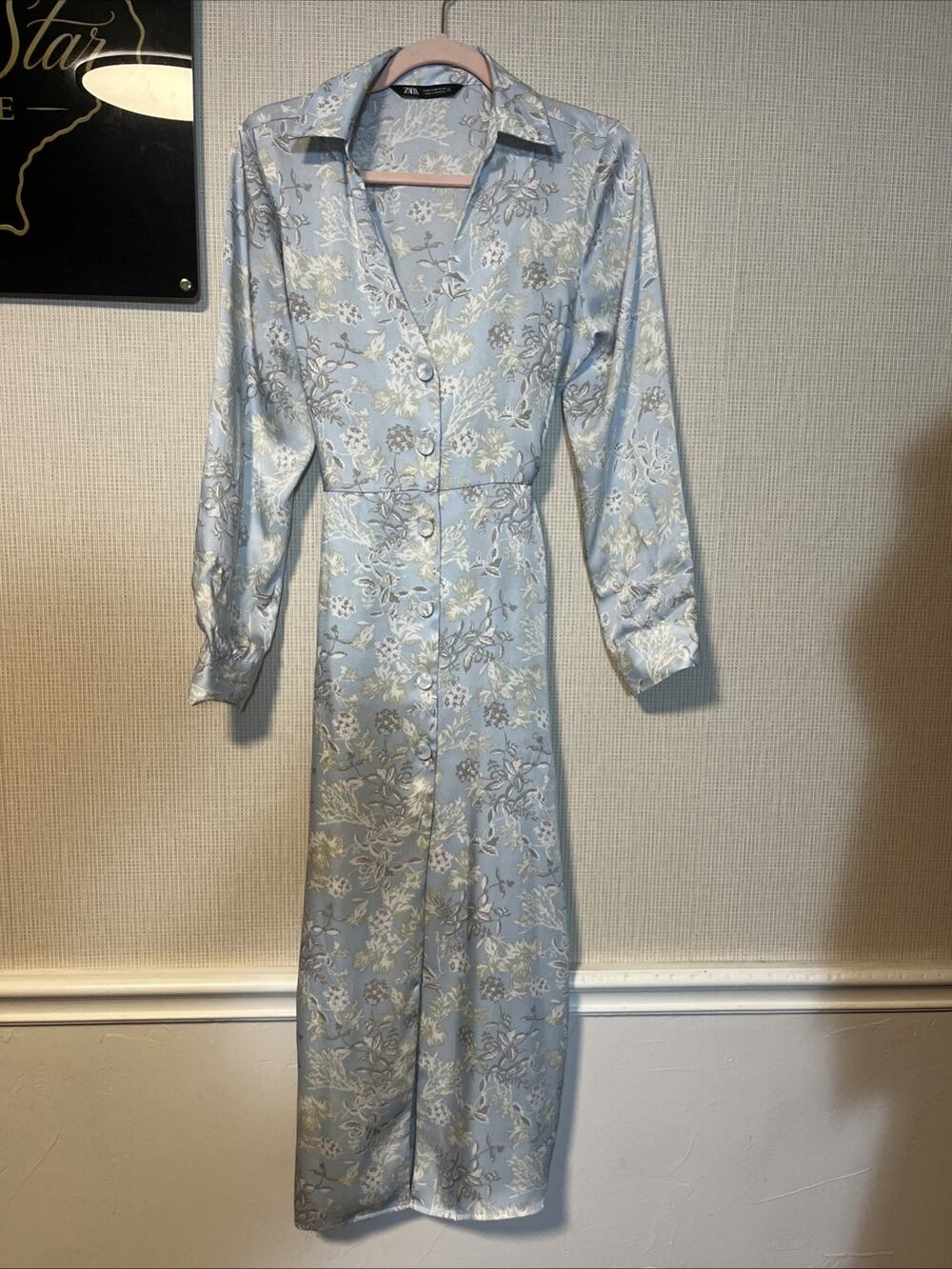 Zara Size Medium Shirt Dress
